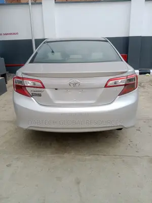 Toyota Camry 2012 Silver