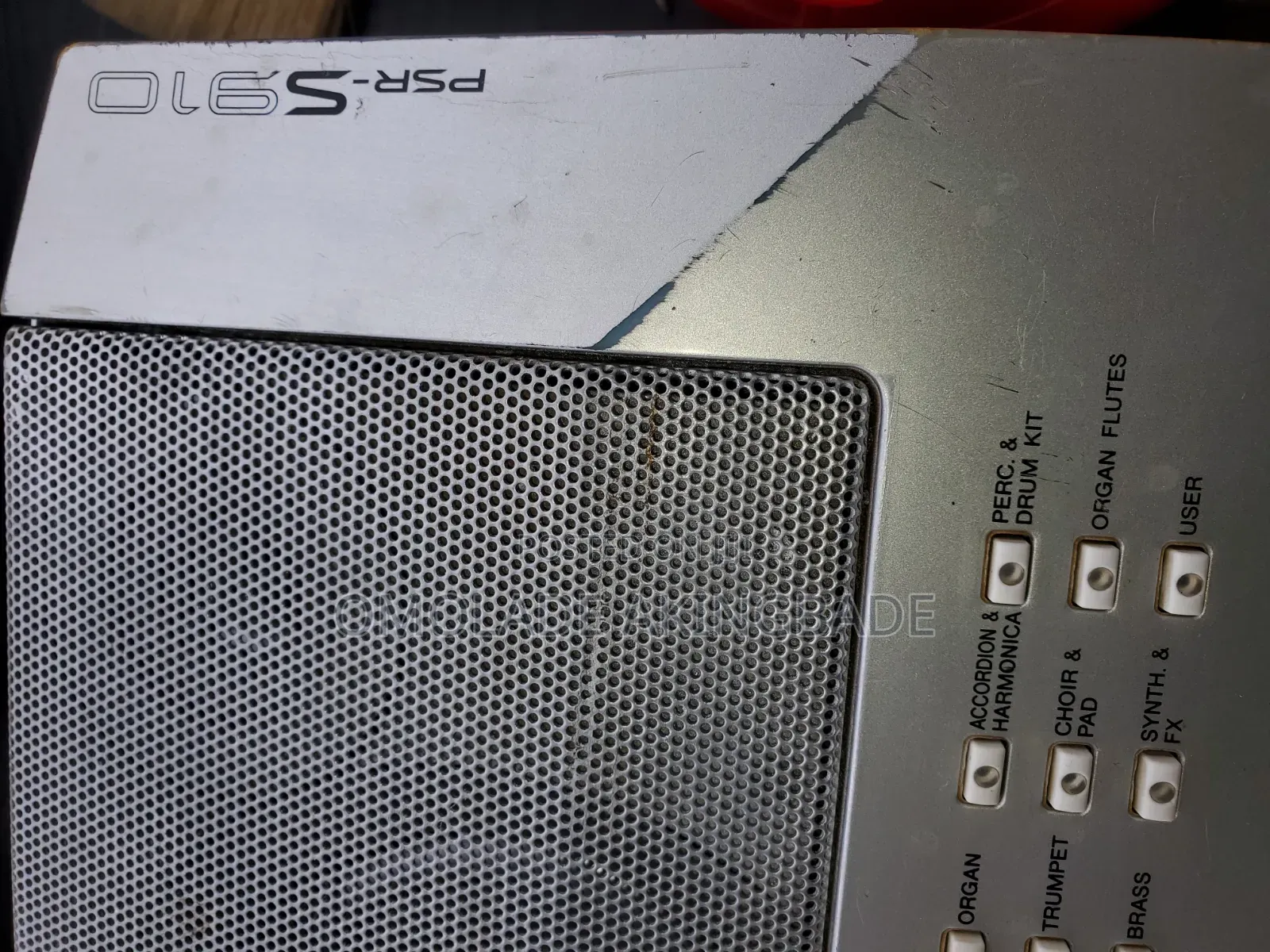 Yamaha PSR S910