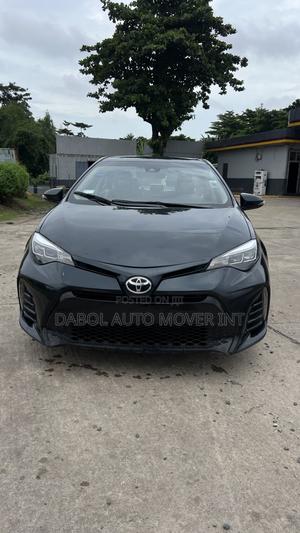 Toyota Corolla XSE (1.8L 4cyl 2A) 2019 Blue