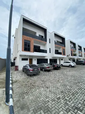 4bdrm Duplex in Off Freedom Way, Lekki Phase 1 for rent
