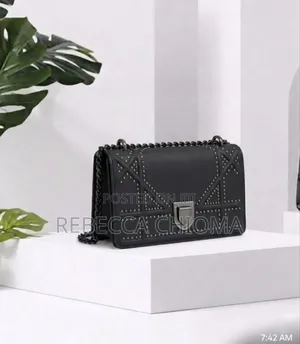 Stylish Women's Shoulder Bag