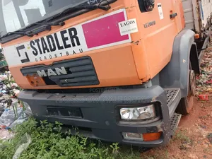 Man Diesel Pick Up Truck With 6tyres