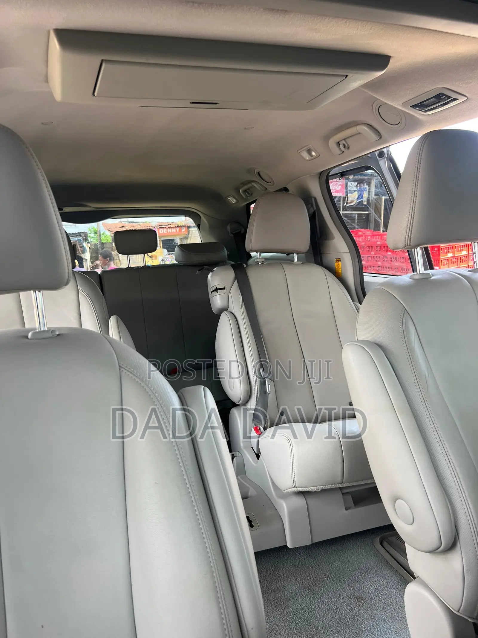 Toyota Sienna 2014 Silver