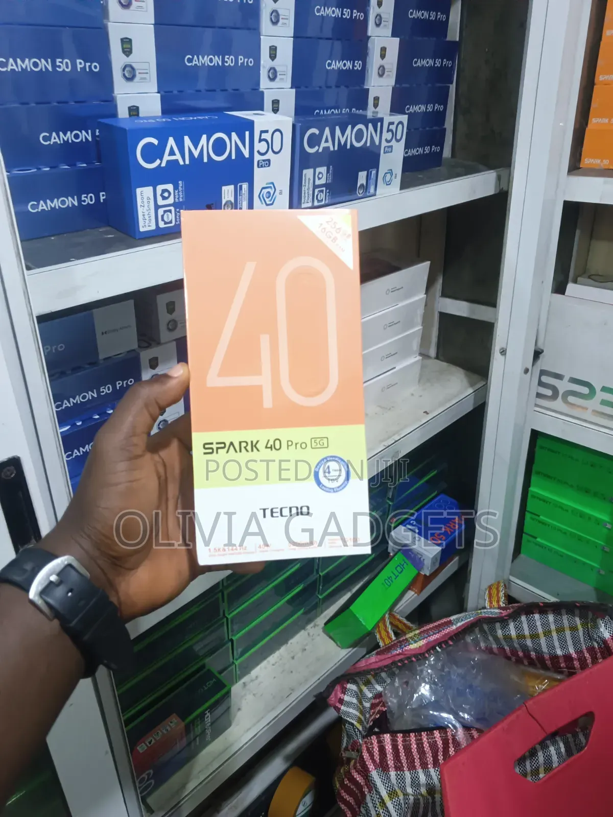 New Tecno Spark 40 Pro 256 GB