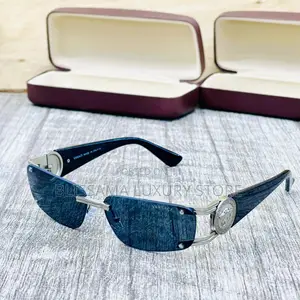 Versace/Offwhite Luxury Glasses – Trendy, Stylish Premium Quality