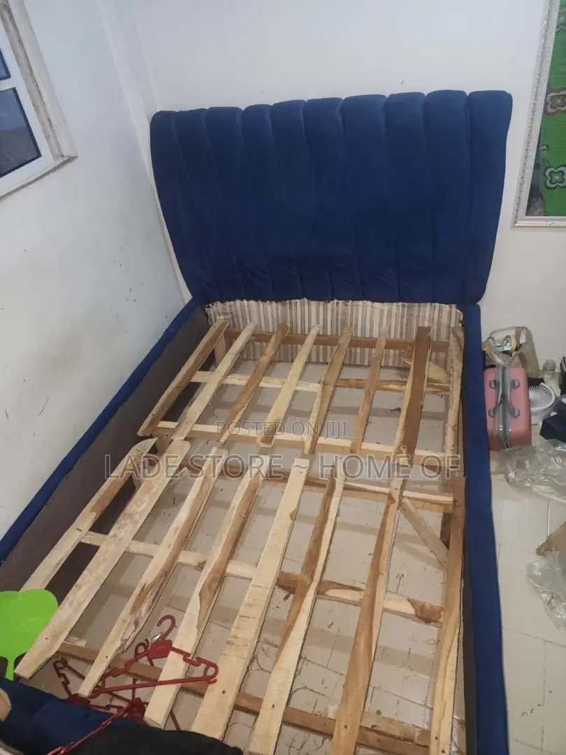 Bed Frame With Plank
