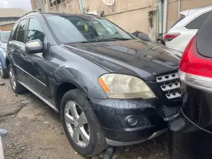 Mercedes-Benz M Class ML 350 4Matic 2010 Gray