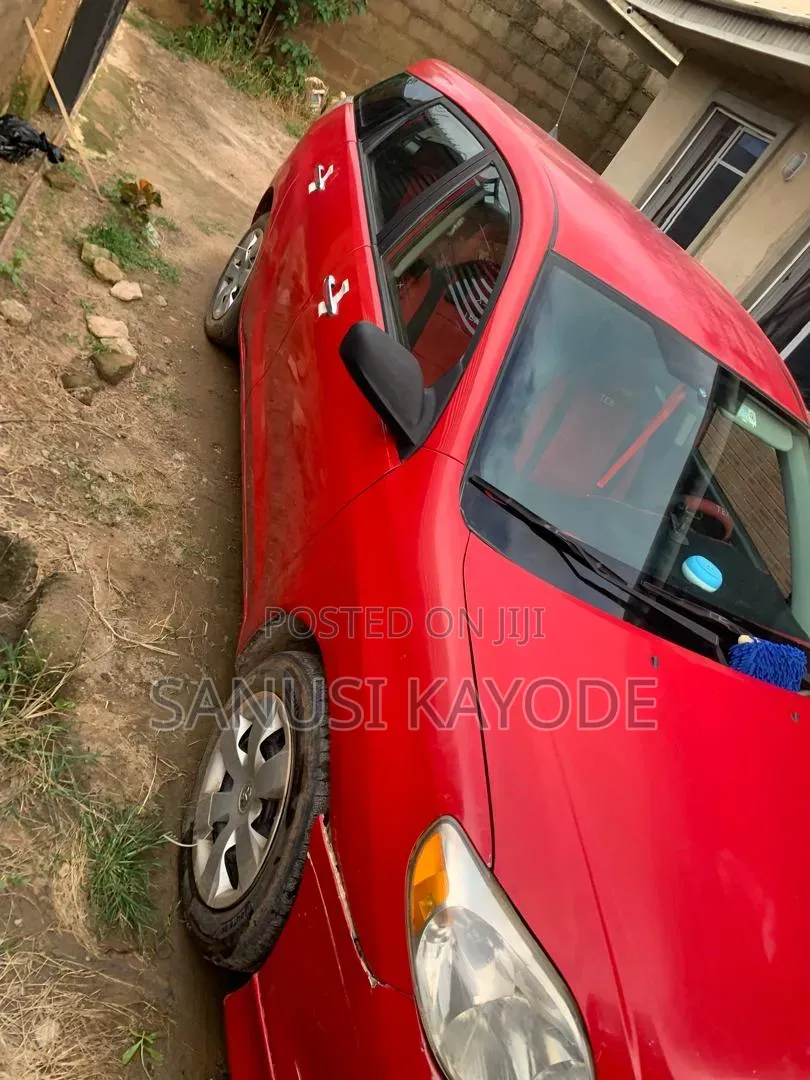 Toyota Matrix 2004 Red