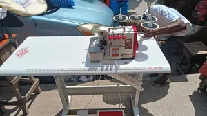 Four Thread Two Lion Direct Drive Weaving Machine