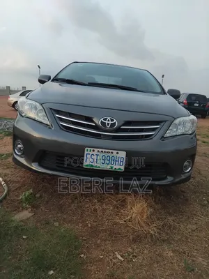 Toyota Corolla 2013 Gray