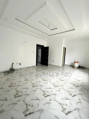 4bdrm Duplex in Lugbe District for rent