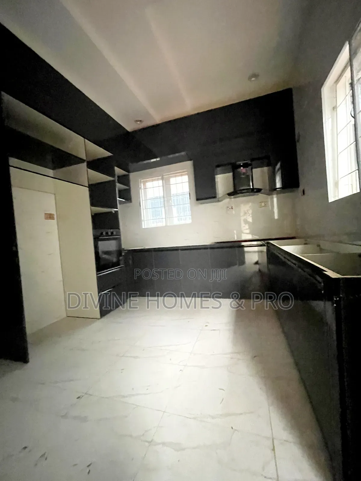 4bdrm Duplex in Lugbe District for rent