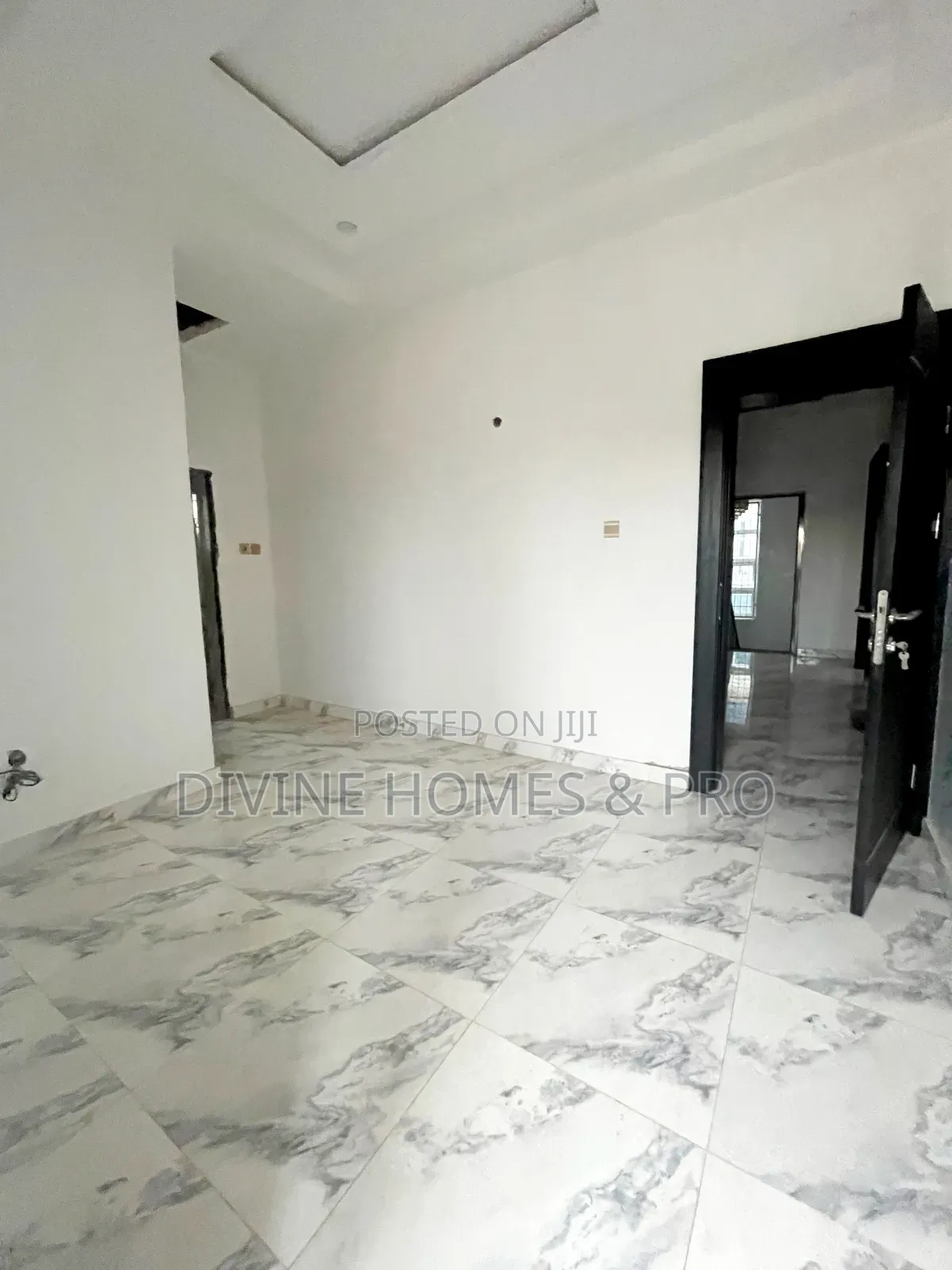 4bdrm Duplex in Lugbe District for rent