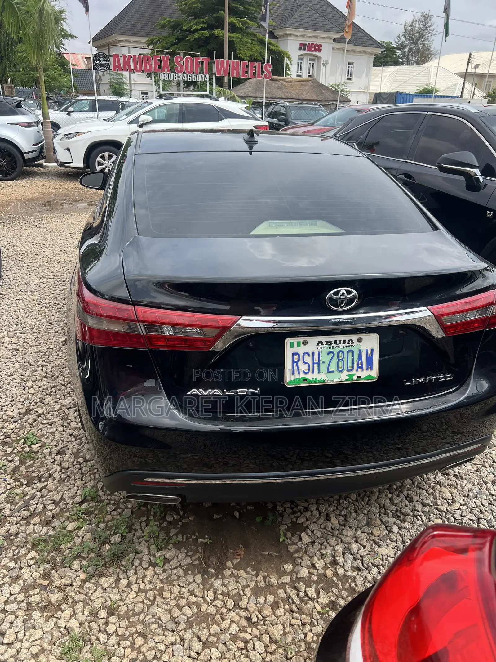Toyota Avalon 2014 Black