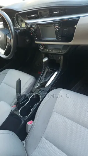 Toyota Corolla 2016 Gray