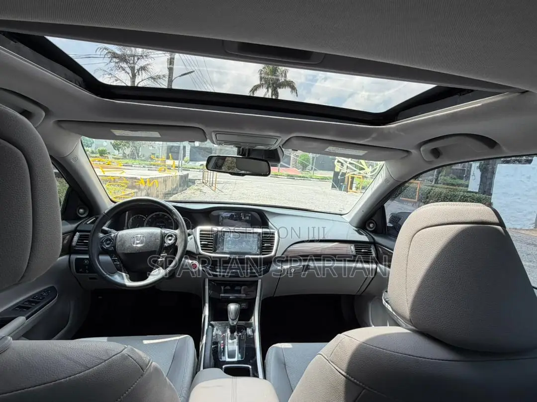 Honda Accord 2017 Gray