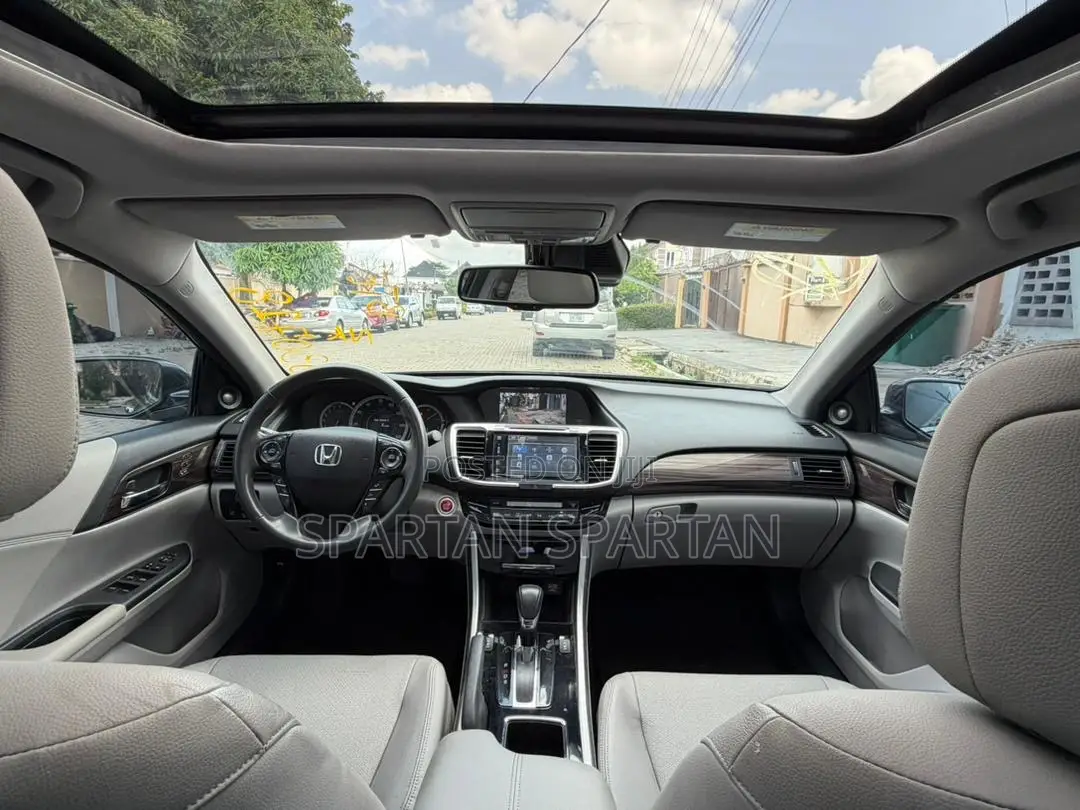 Honda Accord 2017 Gray