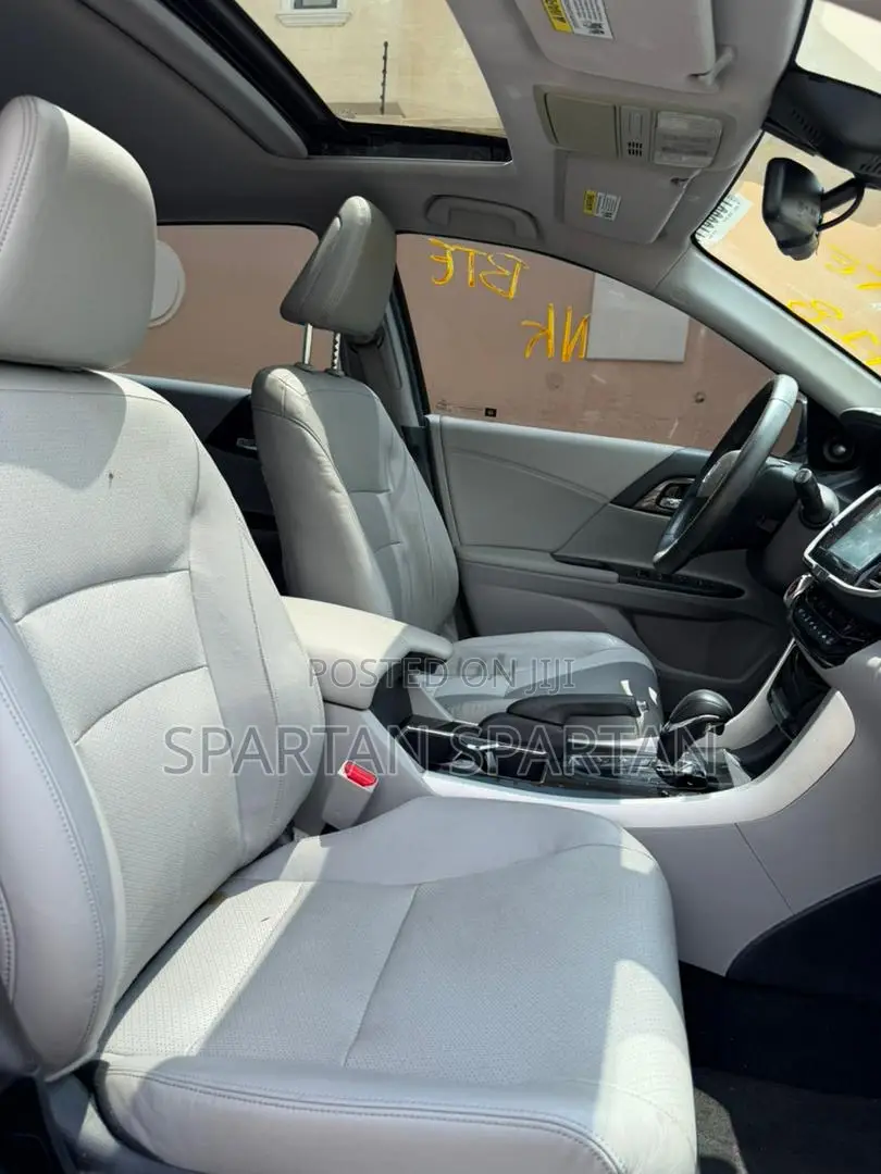 Honda Accord 2017 Gray