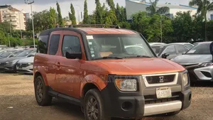Honda Element 2007 Gold