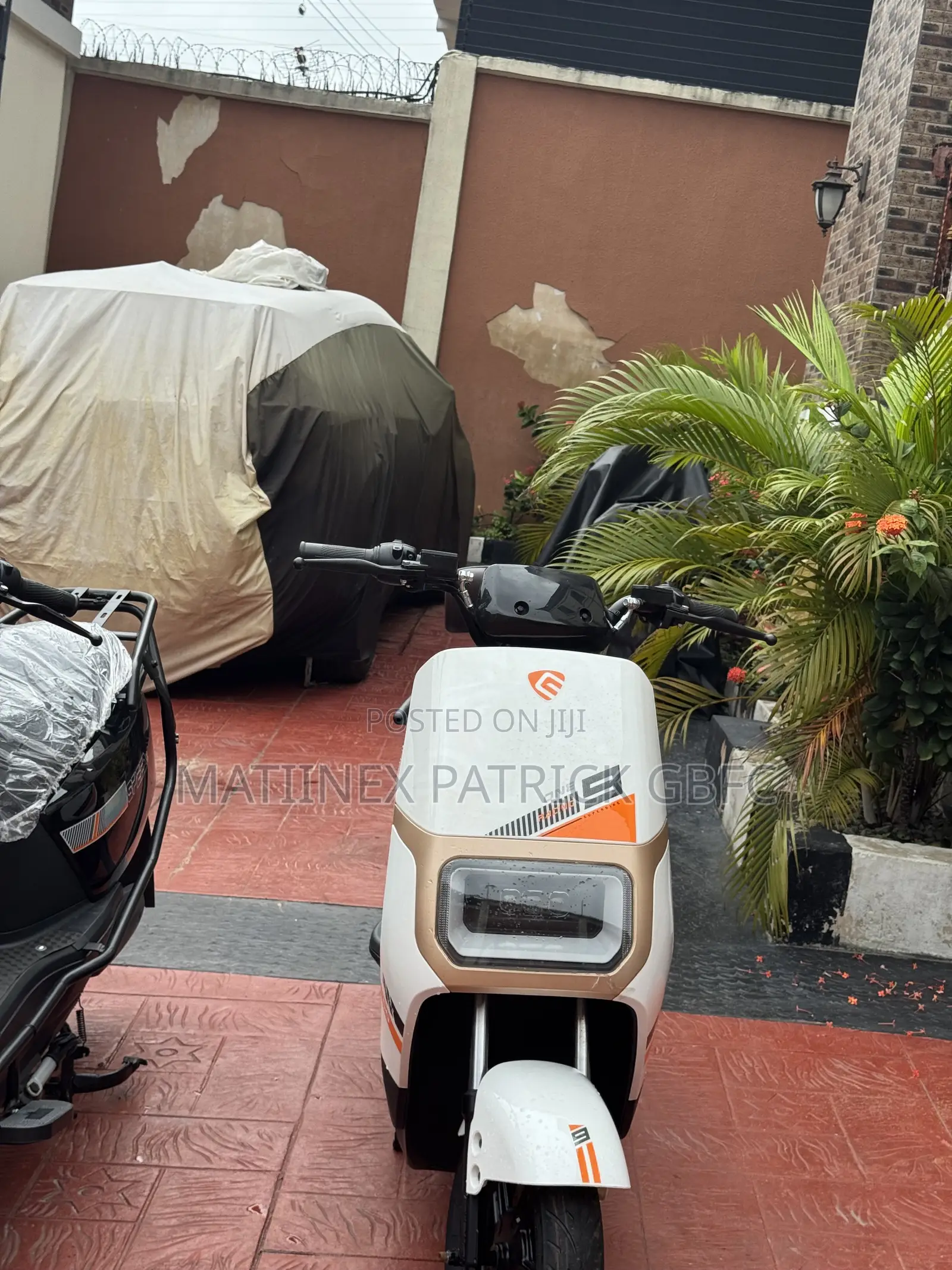 New Motorcycle 2025 White