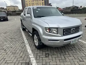Honda Ridgeline 2007 Silver