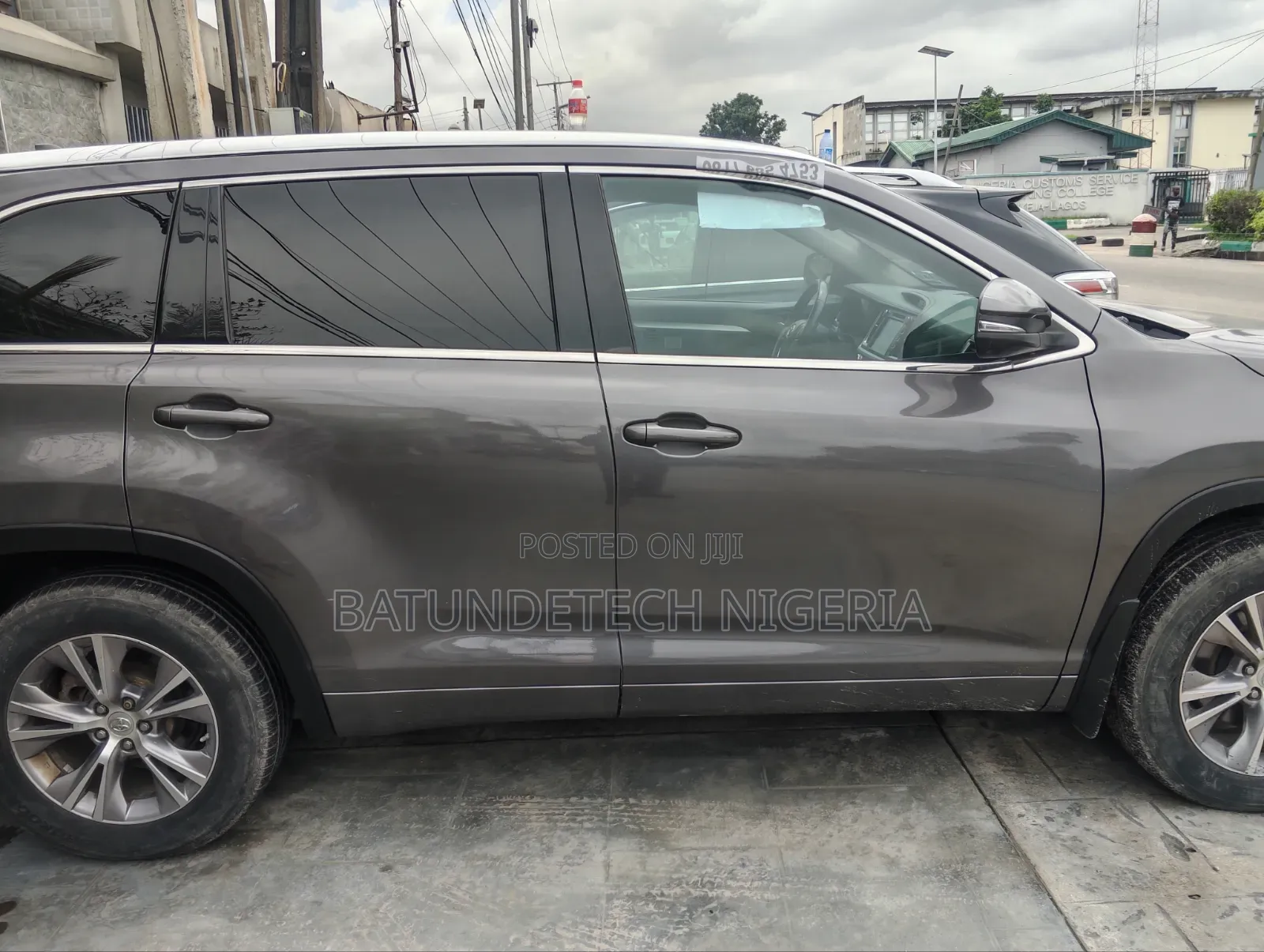 Toyota Highlander 2014 Brown