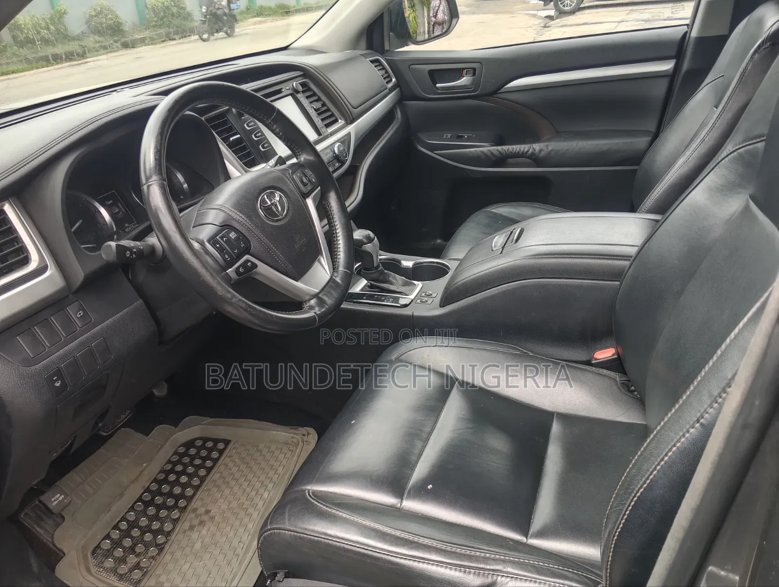 Toyota Highlander 2014 Brown