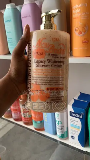 C/M Golden Glow Half Cast Whitening Shower Cream 1000ml Spf55 Goat Mil