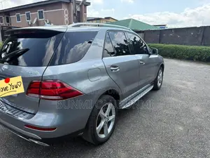 Mercedes-Benz GLE-Class 2016 Gray