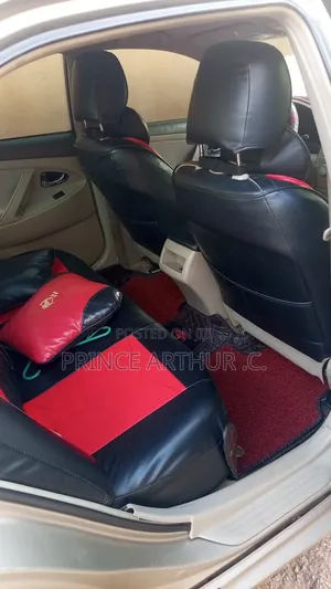 Toyota Camry 2008 Gold