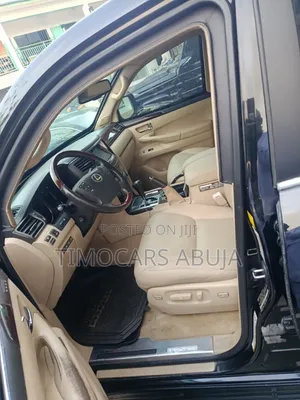 Lexus LX 570 2011 Black