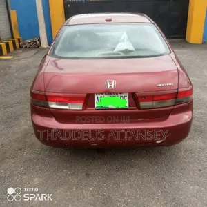 Honda Accord 2005 Red