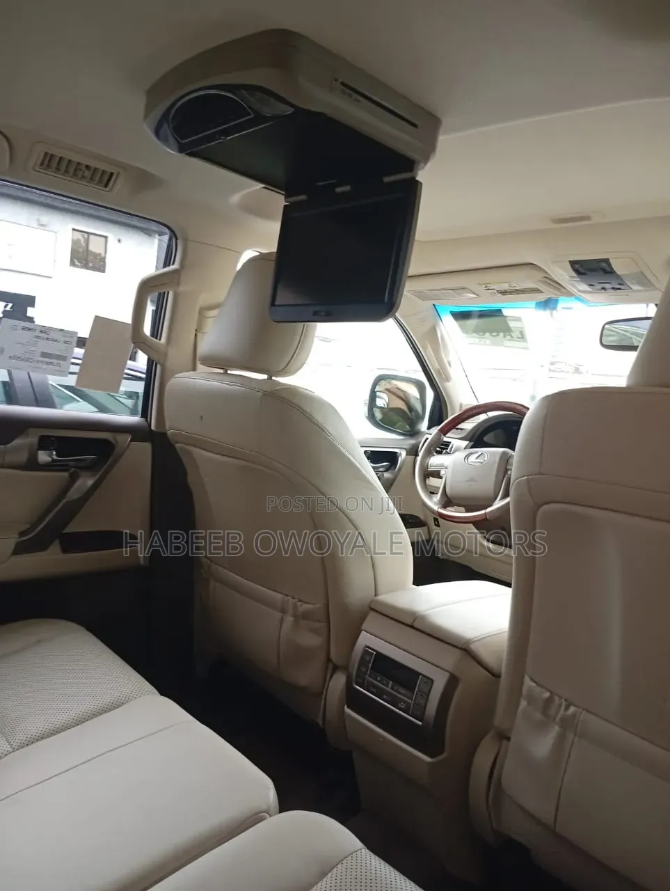 Lexus GX 2012 Gold