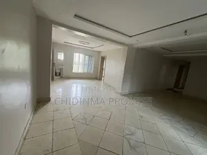 3bdrm Block of Flats in Wuye for rent