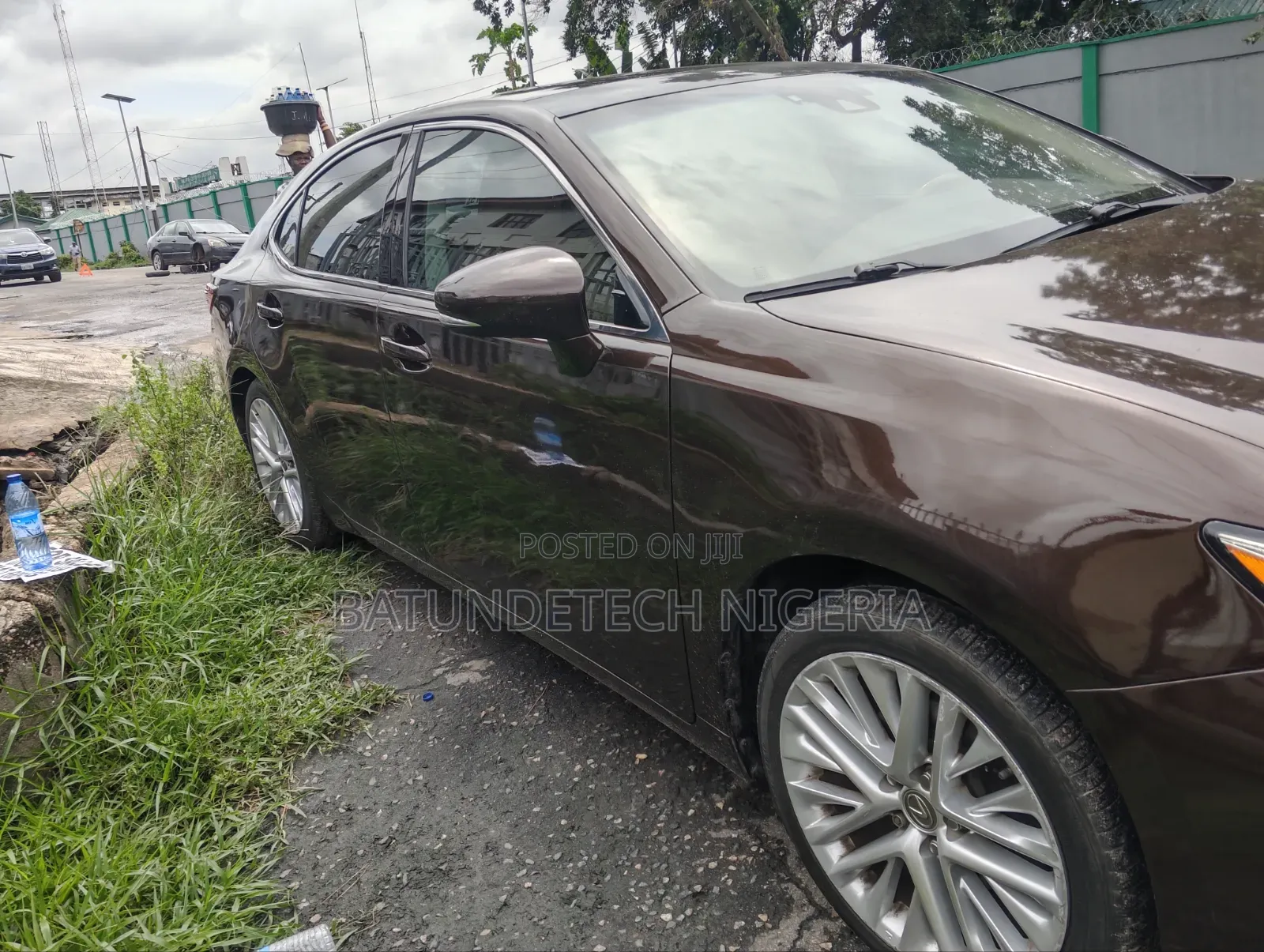 Lexus ES 2016 Gold