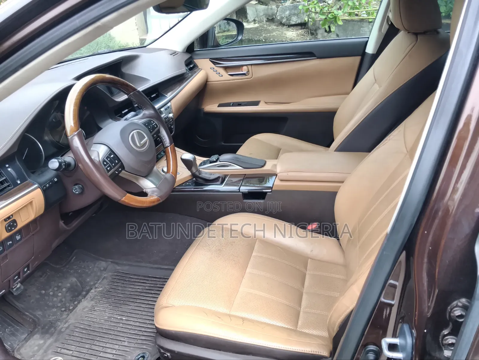 Lexus ES 2016 Gold
