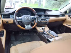 Lexus ES 2016 Gold