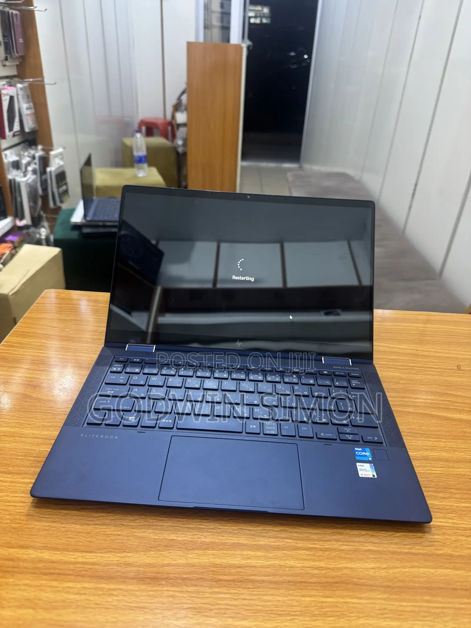 Laptop HP Dragonfly G2 8GB Intel Core i5 SSD 256GB
