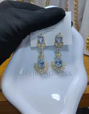 Sterling Silver (925) Dropping Fashion Earrings.