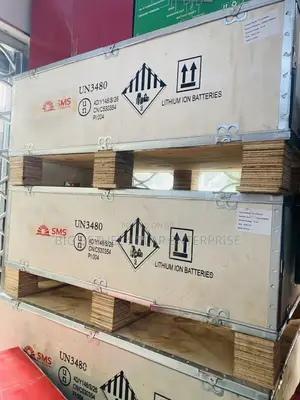 15kwh 51.2v 300ah SMS Solar Lithium Iron Battery