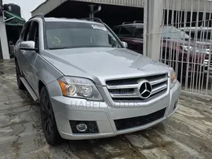 Mercedes-Benz GLK-Class 350 4MATIC 2010 Silver
