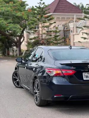 Toyota Camry 2018 Black