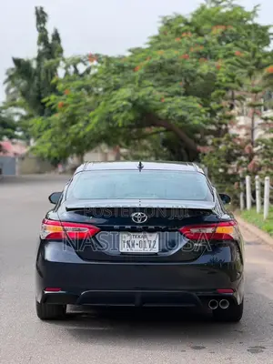 Toyota Camry 2018 Black