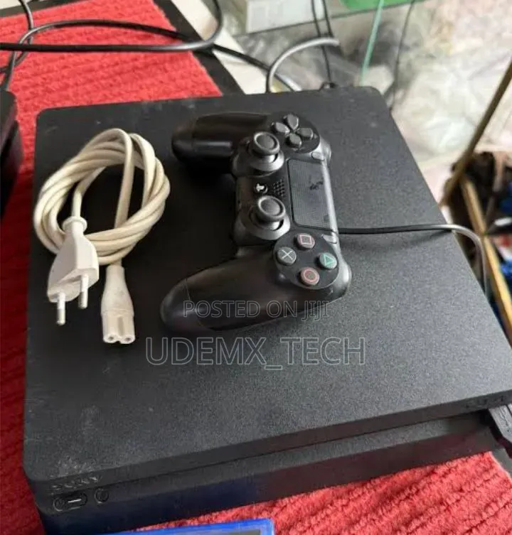 Sony Ps4 Slim Game Console