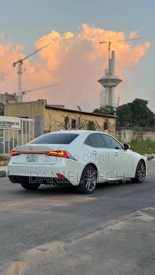 Lexus IS 2016 White