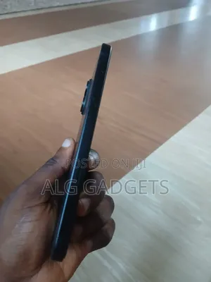 Apple iPhone 16 Plus 128 GB Black