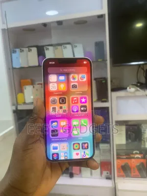 Apple iPhone 13 128 GB White