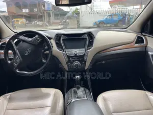 Hyundai Santa Fe 2014 Silver