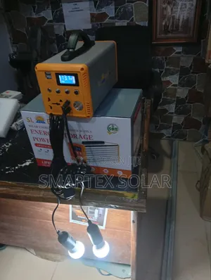 300w Solar Generator With 70w Panel