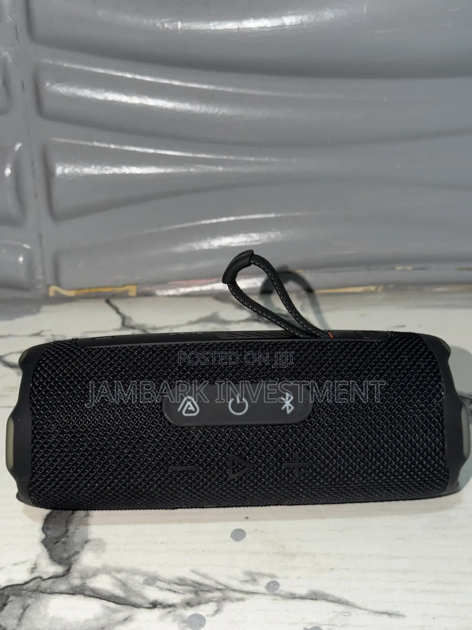 JBL Flip 7 Portable Bluetooth Speaker - Black